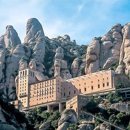 Piso En El Centro De Monistrol De Montserrat Exterior foto